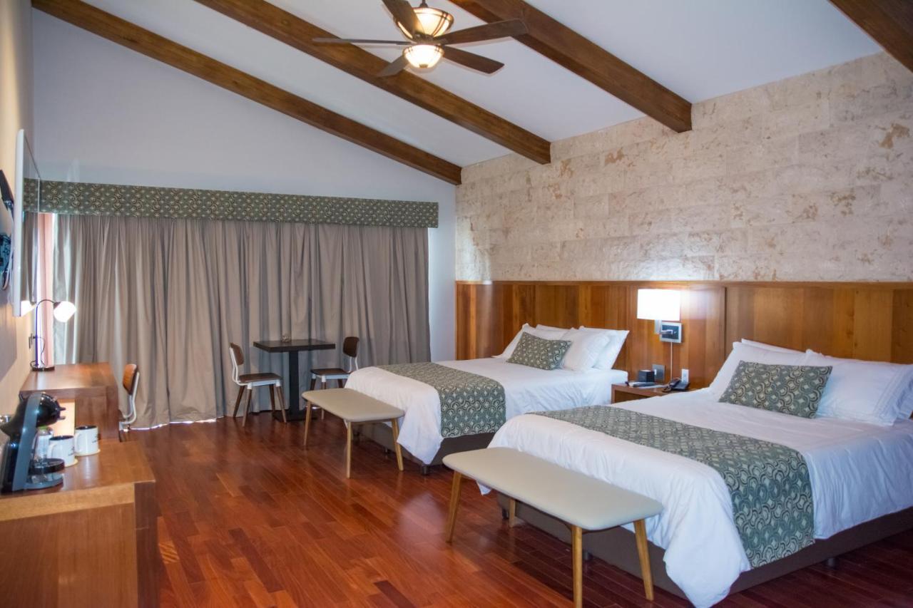 Los Brezos Hotel Boutique Volcán Esterno foto