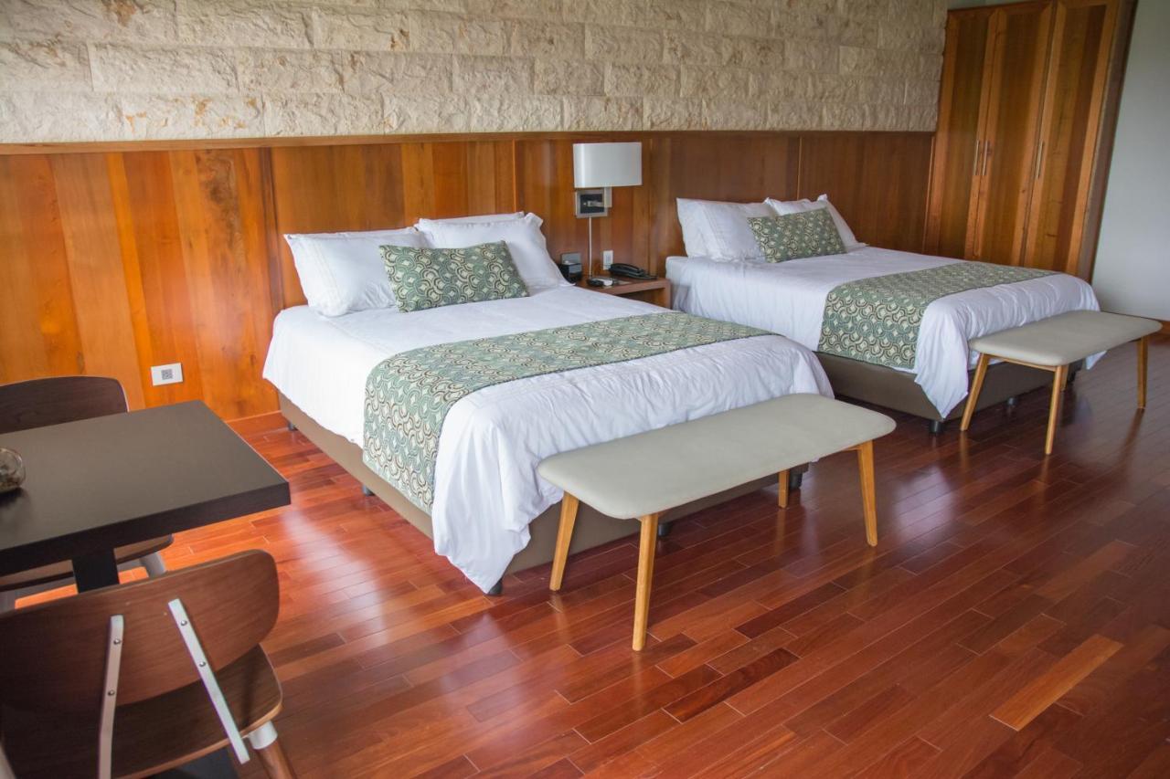 Los Brezos Hotel Boutique Volcán Esterno foto