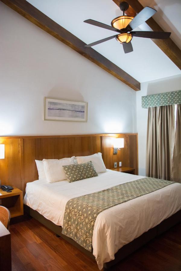 Los Brezos Hotel Boutique Volcán Esterno foto