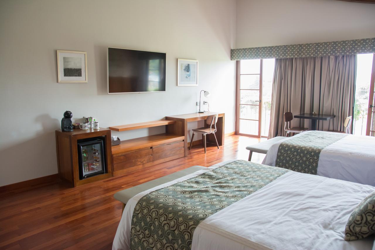 Los Brezos Hotel Boutique Volcán Esterno foto